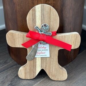 Gingerbread Man Acacia wood cutting board w/spreader gift set,multi-use, holiday